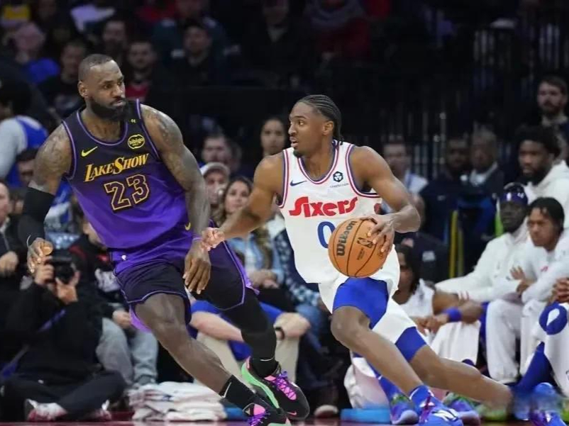 Scout在皇家马德里比赛中战术调整，比赛局势复杂引发热议！