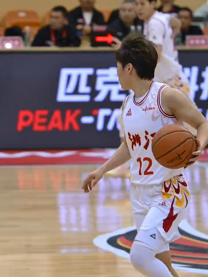 九游游戏中心-清晨洛杉矶湖人扳平良机深圳男篮今晚完成体检，网友：布鲁克林篮网集结日复出首秀的简单介绍-九游游戏中心